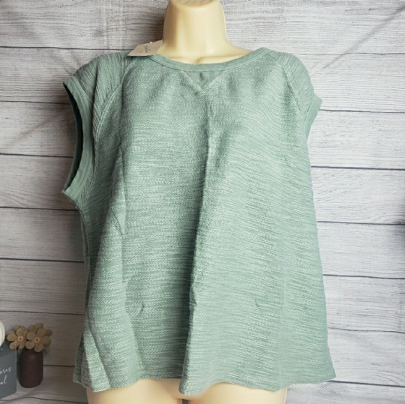 NWT Universal Thread Sleeveless Muscle Tank - Set of 2 Women's Sz XL - Picture 2 of 7